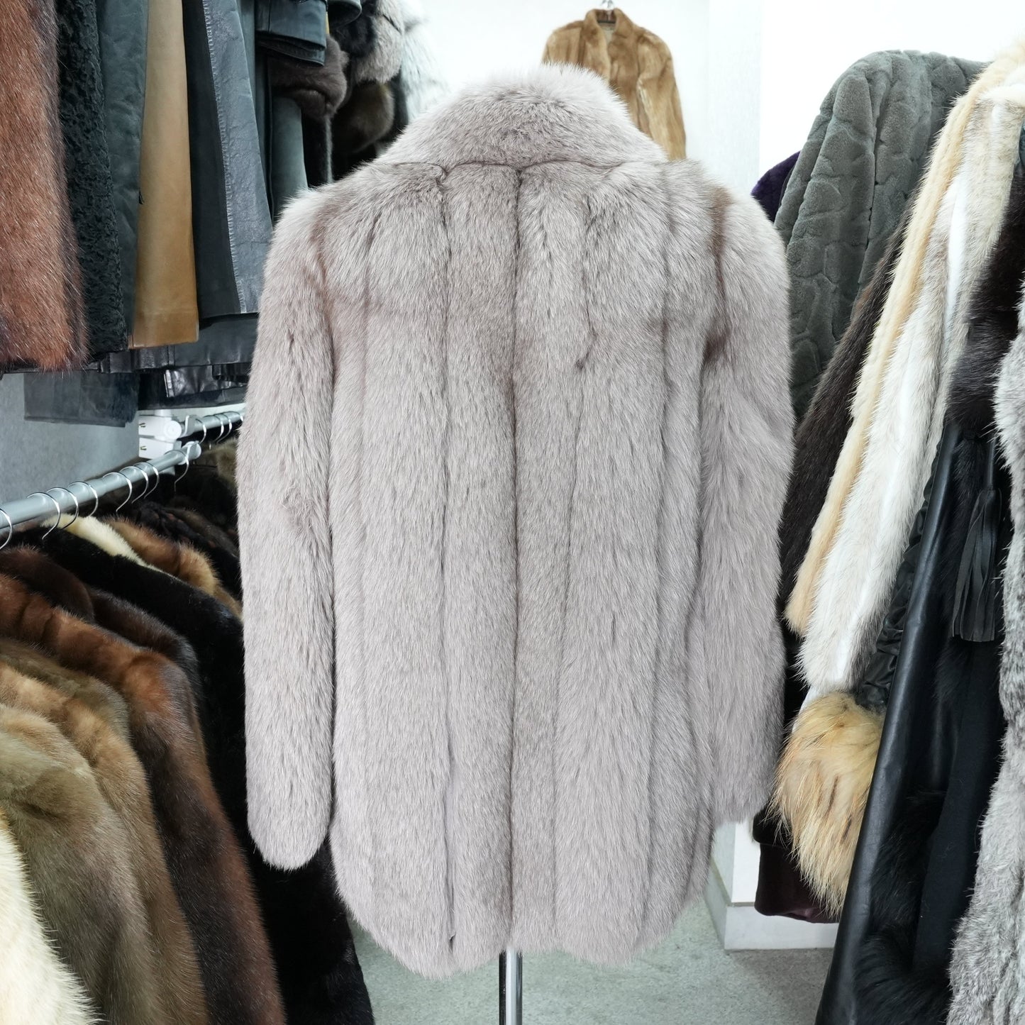 SAGA FOX Mocha Brown Deyd Coat - Genuine Vintage Fur From Japan