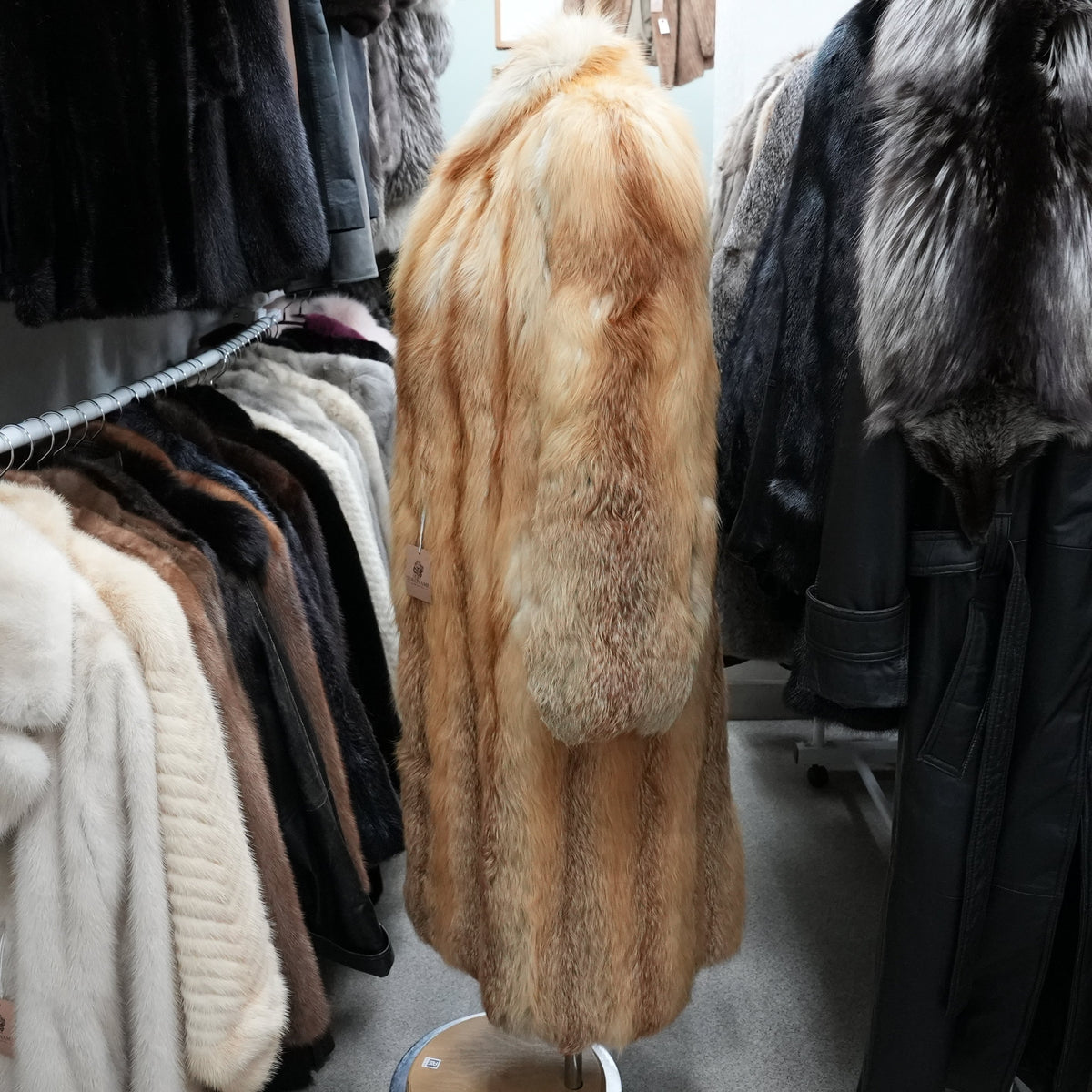 Red Fox Fur Long Coat L fur - Genuine Vintage Fur From Japan