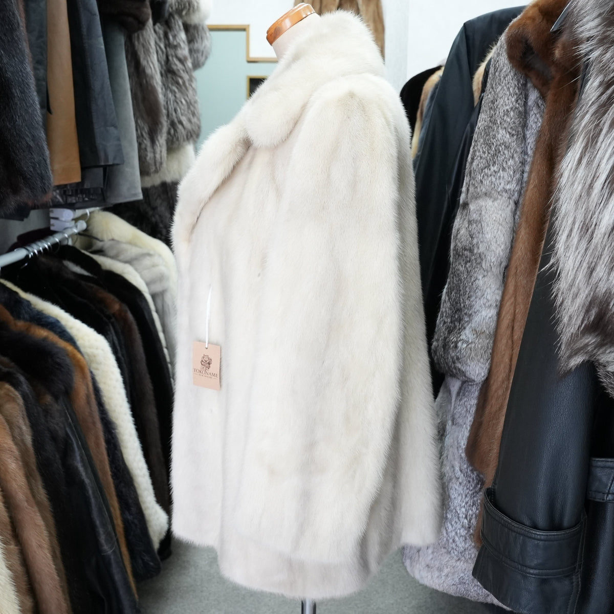 Azurene Mink Fur Coat - Genuine Vintage Fur From Japan