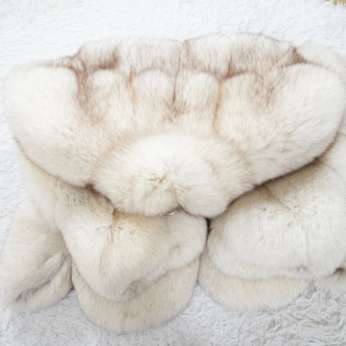 Nordic Fox Scallop Design Fur Coat very Soft and Fluffy EMBA - Genuine Vintage Fur From Japan