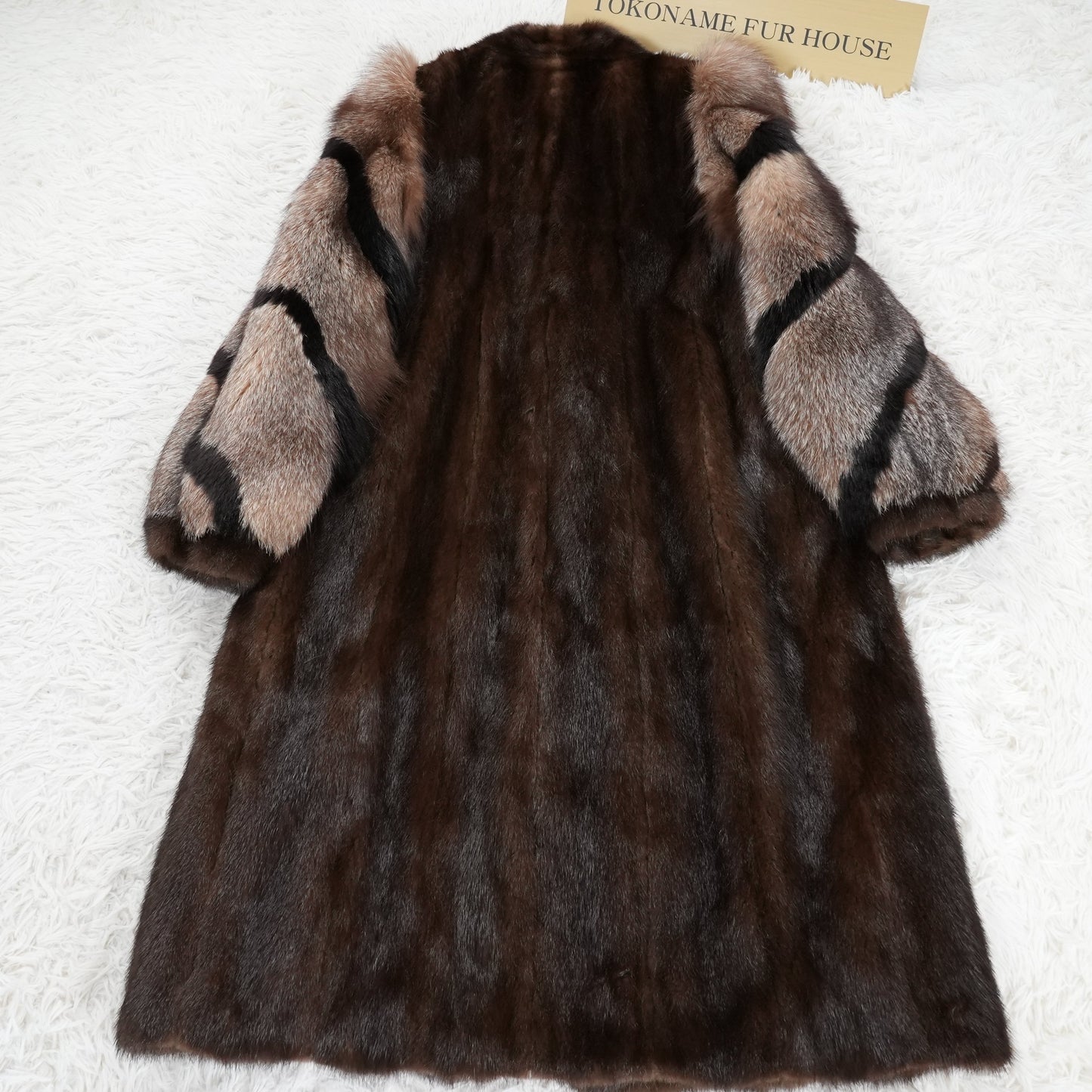 Demi Buff SAGA Mink and Silver Fox Fur arm Long Coat - Genuine Vintage Fur From Japan