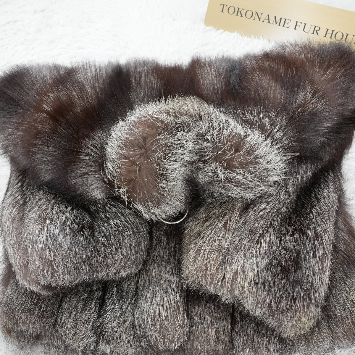 Silver Fox Fur Coat Soft and Fuluffy - Genuine Vintage Fur From Japan