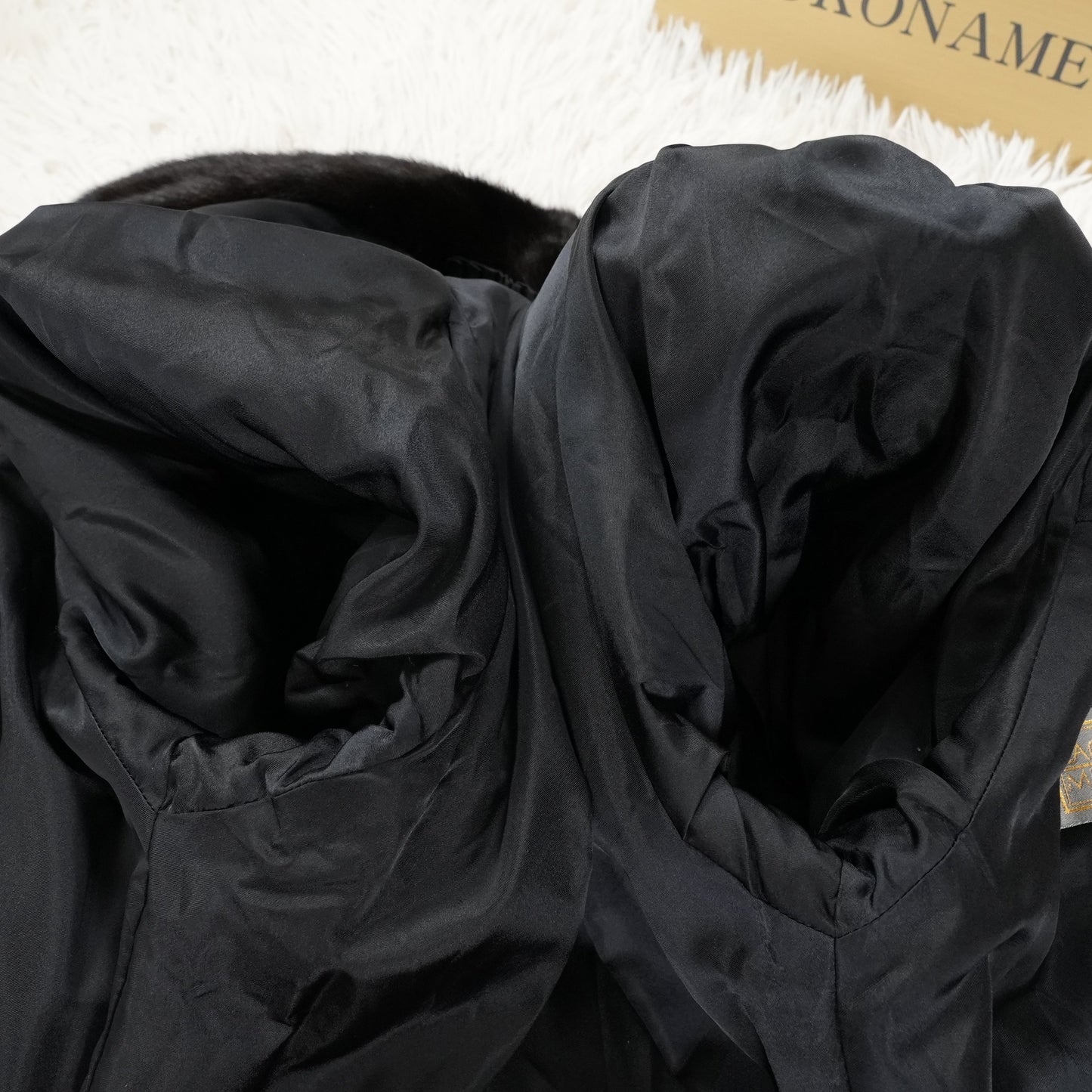 ROYAL SAGA MINK Fur Coat - Genuine Vintage Fur From Japan
