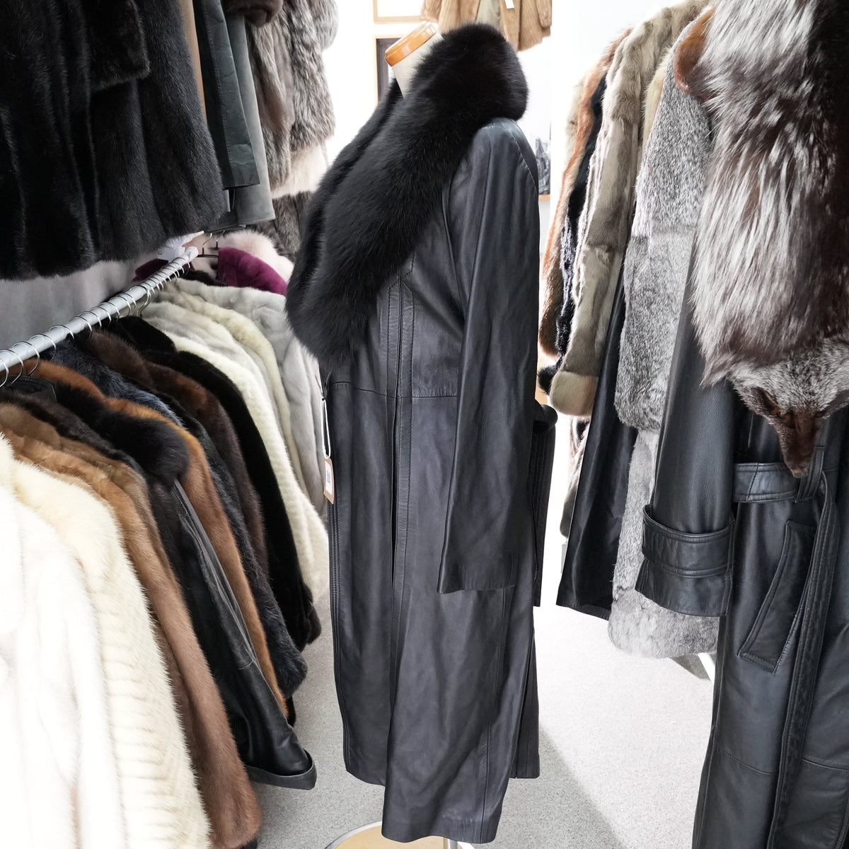 Y2K Fox Fur Trim Leather Long Coat - Genuine Vintage Leather From Japan