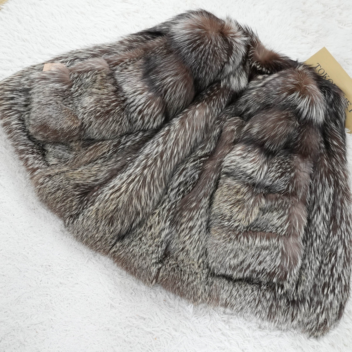 Silver Fox Fur Coat - Genuine Vintage Fur From Japan