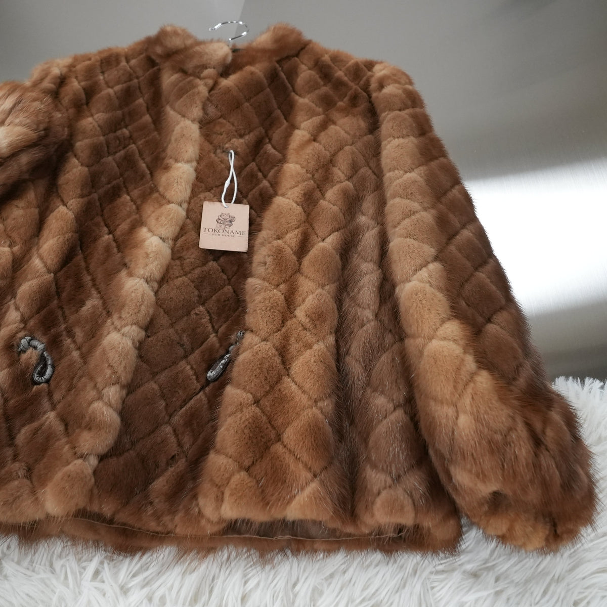 Demi Buff Mink Fur Diamond Cut Design Jacket - Genuine Vintage Fur From Japan