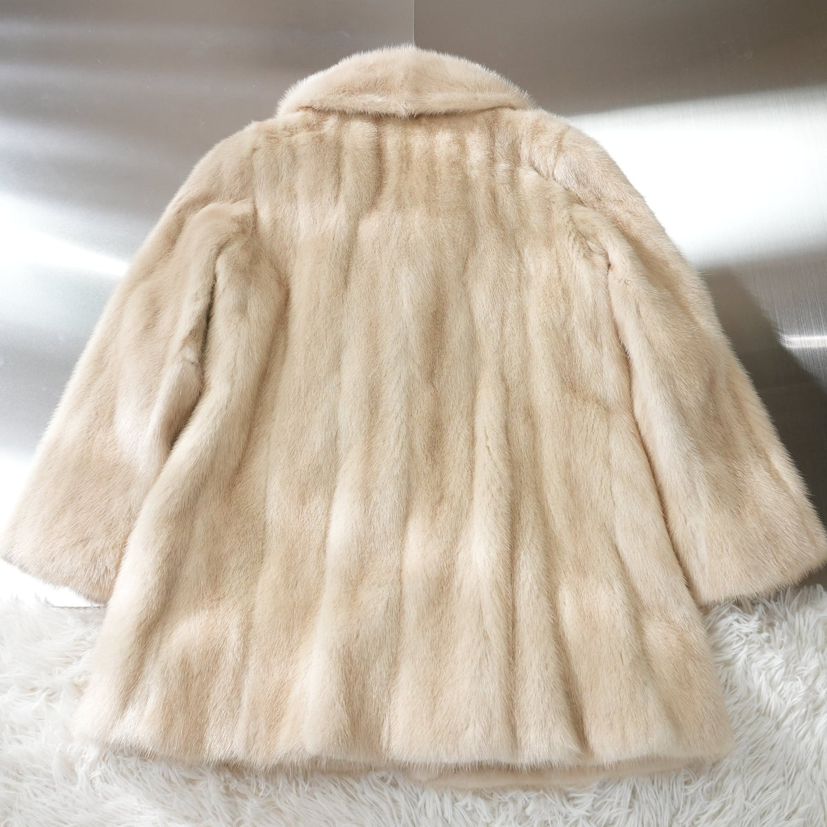Pearl Mink Fur Coat - Genuine Vintage Fur From Japan